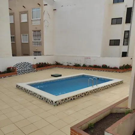 Apartment With Pool Near Beach, Playa Del Cura Apartment *