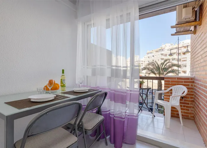 Lägenhet Near Beach, Playa Del Cura